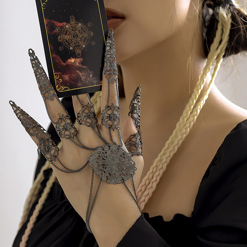 Women Accessories Dubai - Nail Bracelet Punk Goth Dubai Indian