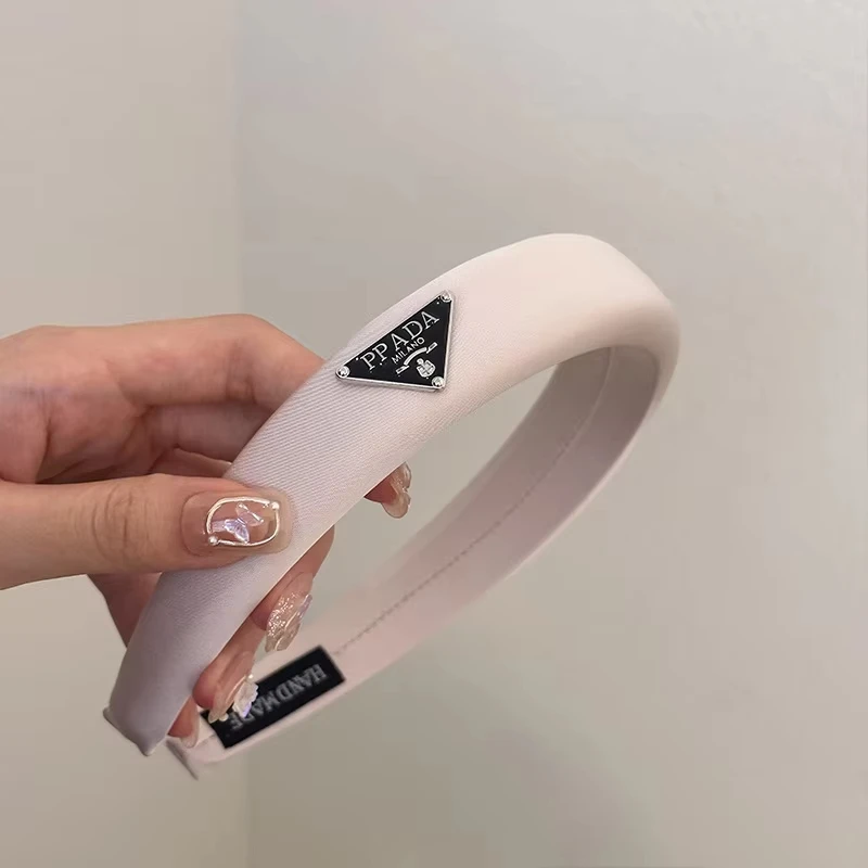 New 2026 Women's Velvet Hair B - Women Accessories Logo 评论和价格