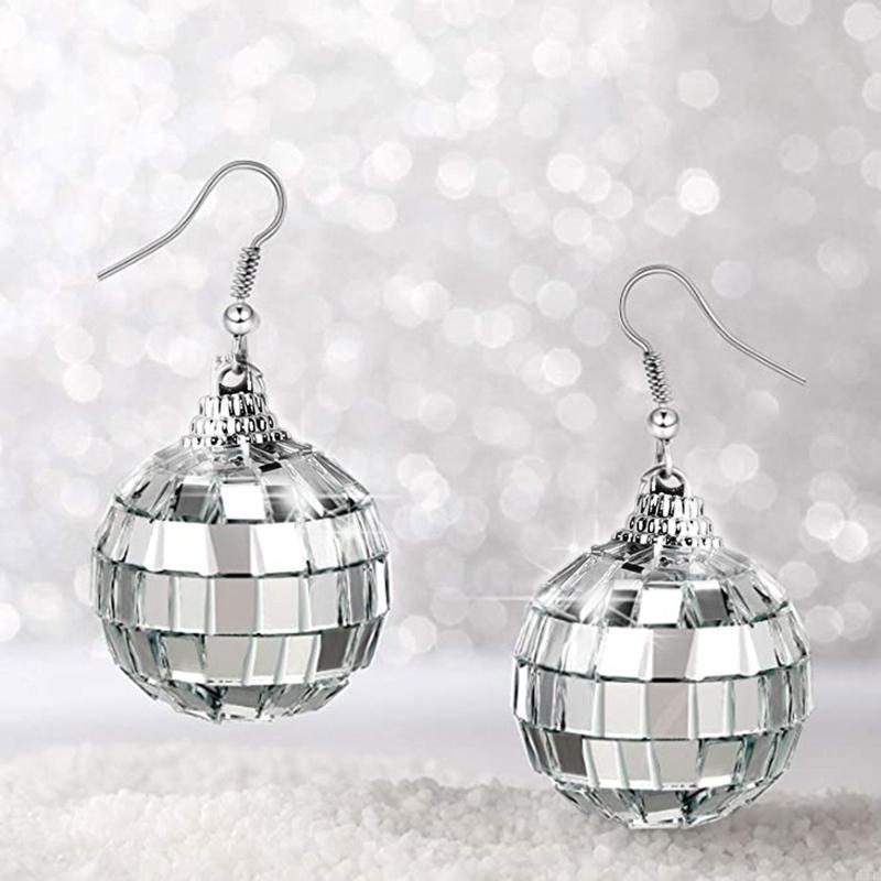 A52E Vintage Dangle Earrings D - Women'S Accessories In The 70S 评论和价格