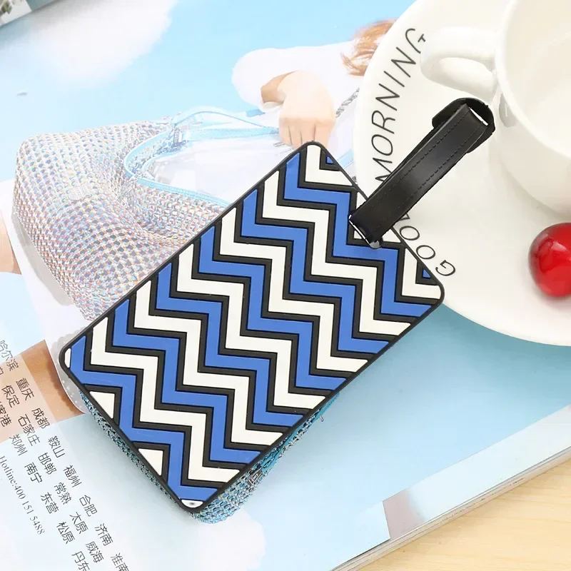 Geometric Luggage Tags for Wom - Women Accessories Name 评论和价格
