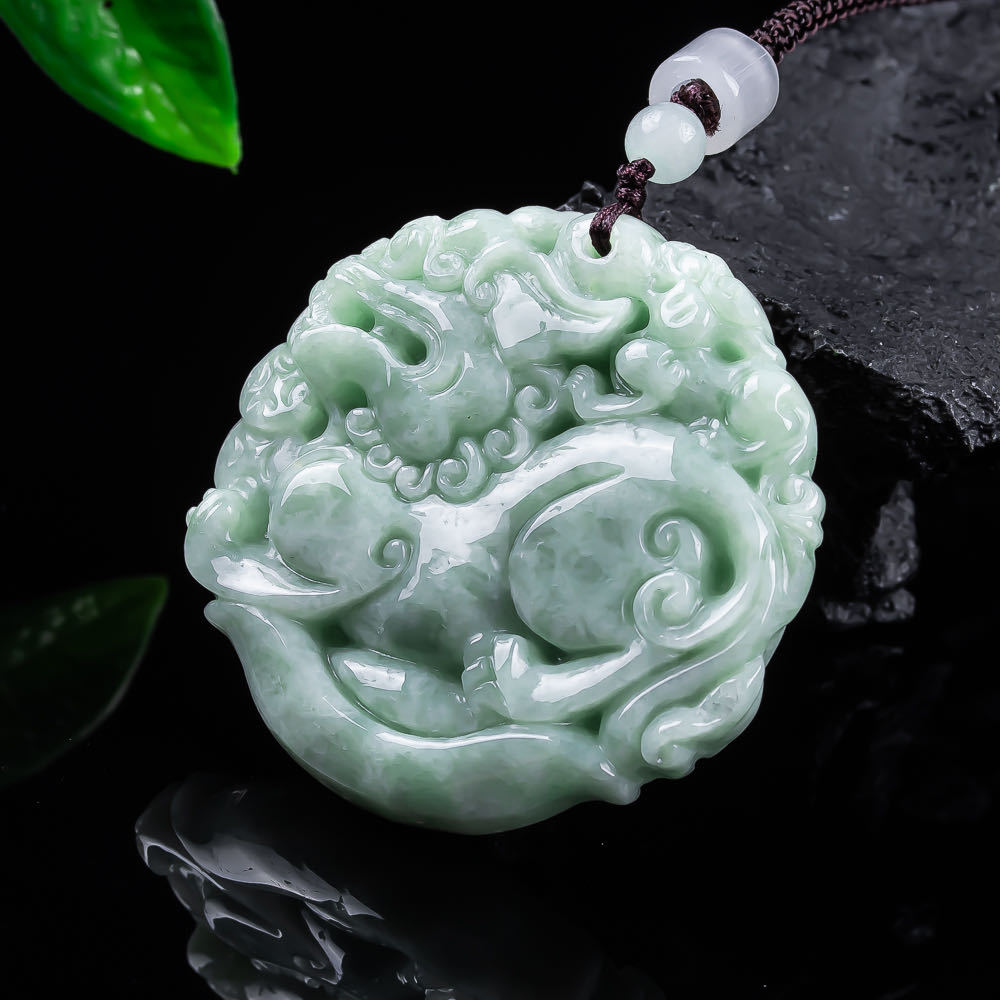 Natural Myanmar Jadeite Pixiu  - Woman Accessory 评论和价格