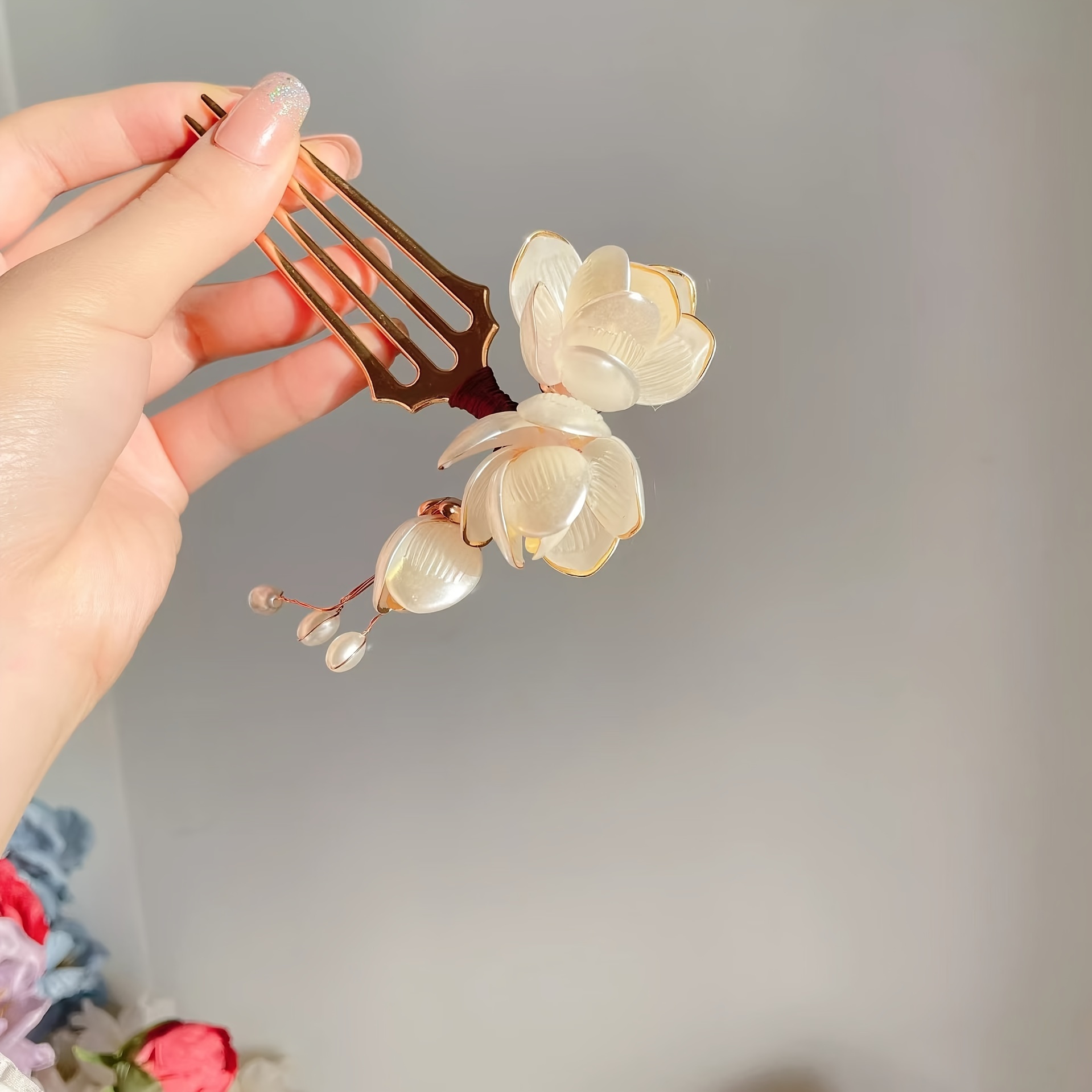 Chinese Style Shell Magnolia F - Women Accessories Wholesale 评论和价格
